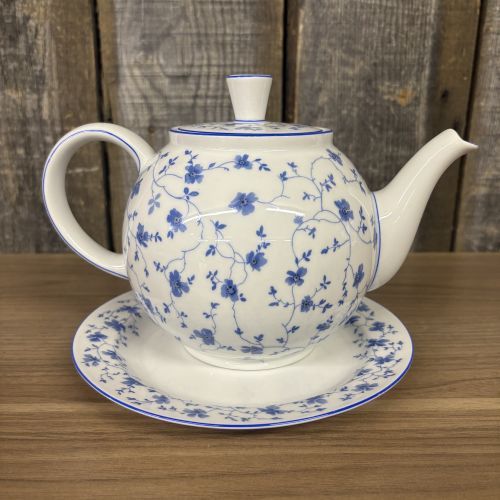 Arzberg Hutschenreuther Blue Flower Porcelain Tea Service