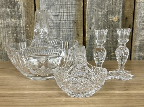 A Collection of Darlington Lead Crystal and Pinwheel Pattern Glassware