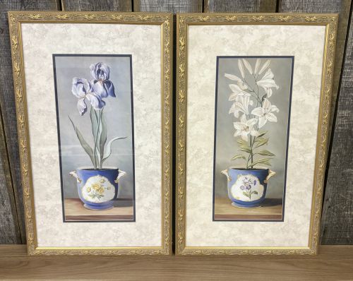 G. de Villeneuve A Pair of Botanical Porcelain de Paris Offset Lithographs