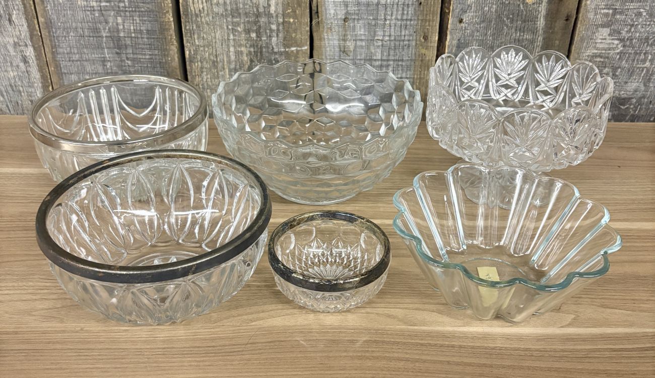 An Assortment of Clear Pressed Glass Bowls Including Hazel Atlas Williamsport Pattern