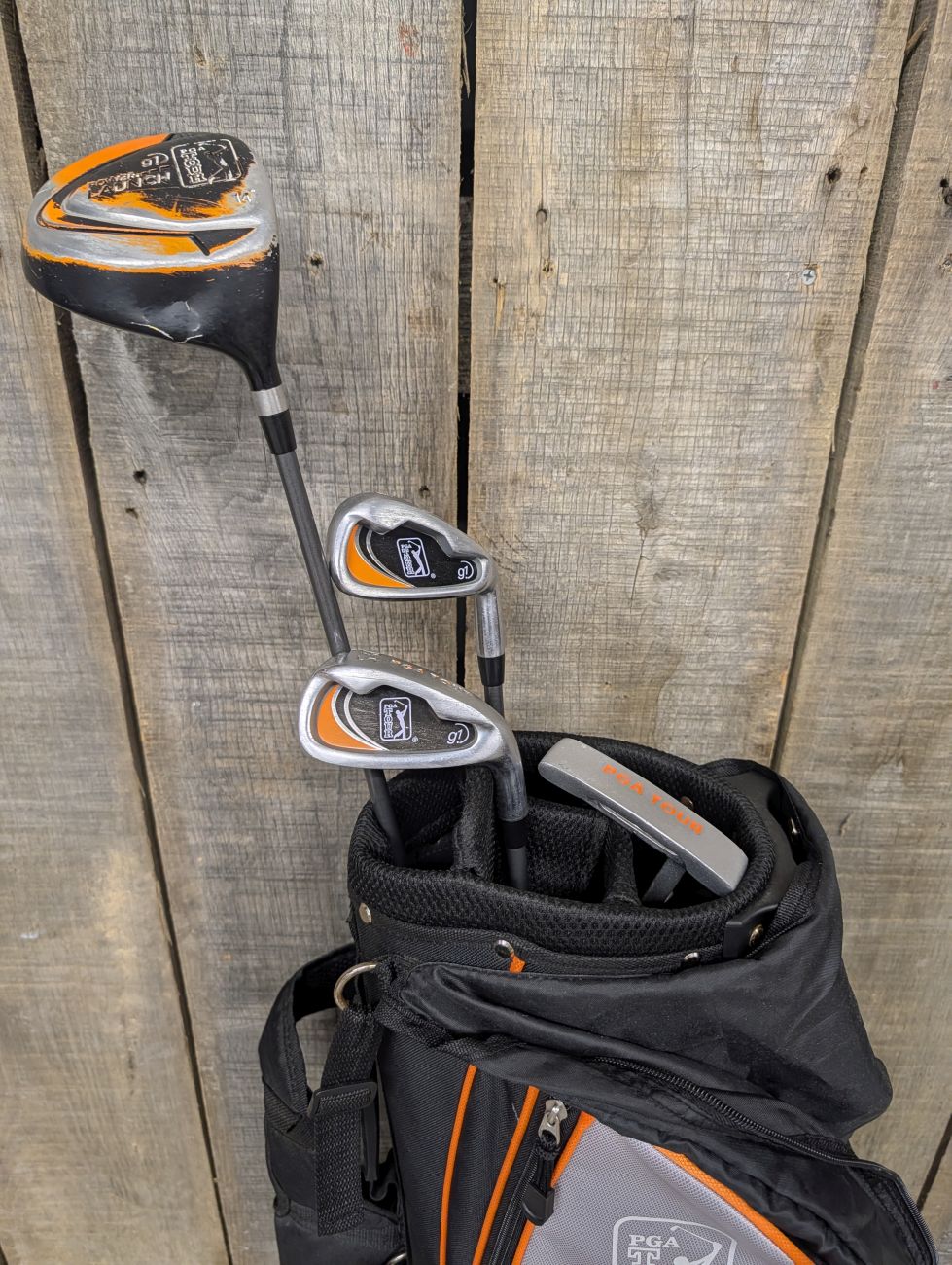 PGA TOUR G1 Power Launch Junior Golf Club Set and Stand Bag