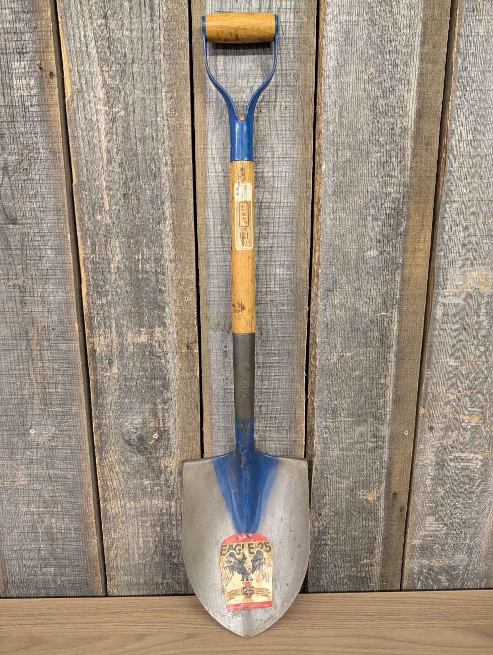 Vintage Belknap Eagle 25 Round Point D-Handle Shovel