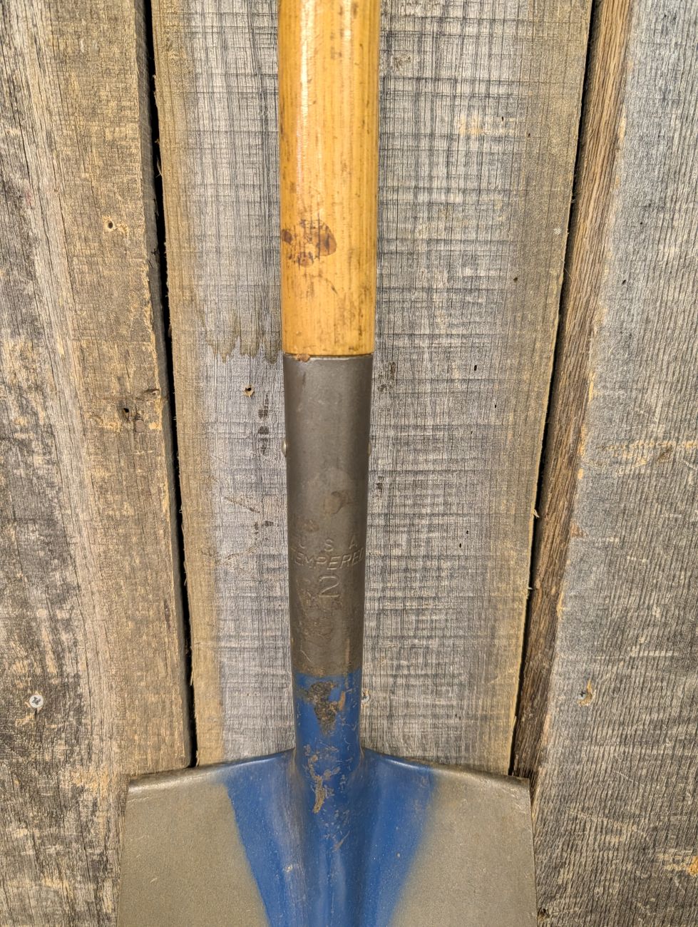 Vintage Belknap Eagle 25 Round Point D-Handle Shovel