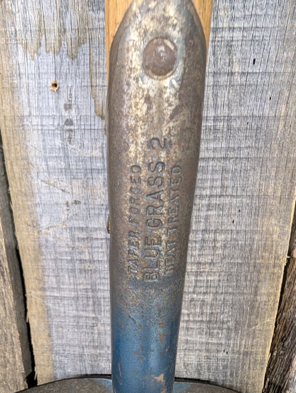 Belknap Blue Grass No. BG102 Vintage Taper Forged No. 2 Square Point Shovel
