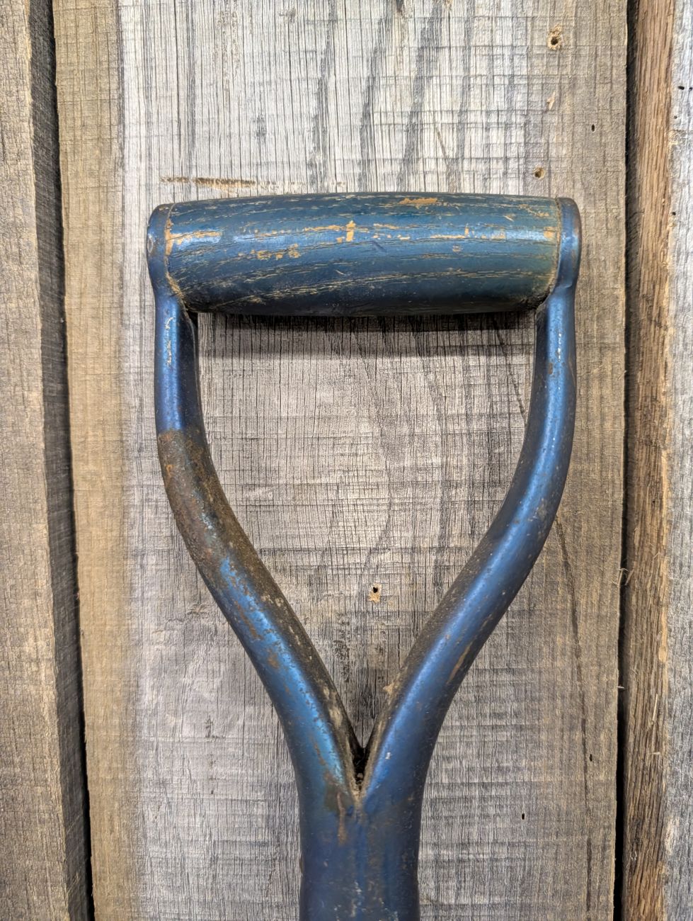 Belknap Blue Grass No. BG102 Vintage Taper Forged No. 2 Square Point Shovel