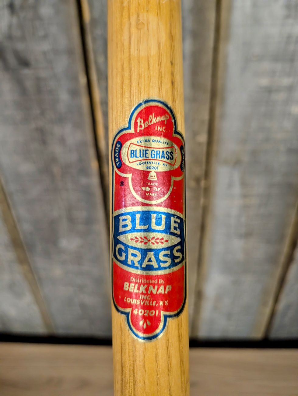 Belknap Blue Grass Two-Hole Mortar Mixing Hoe
