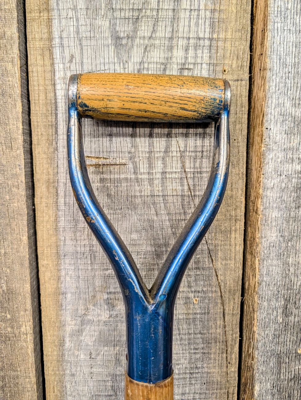Vintage Taper-Forged D-Handle Square-Point Garden Spade