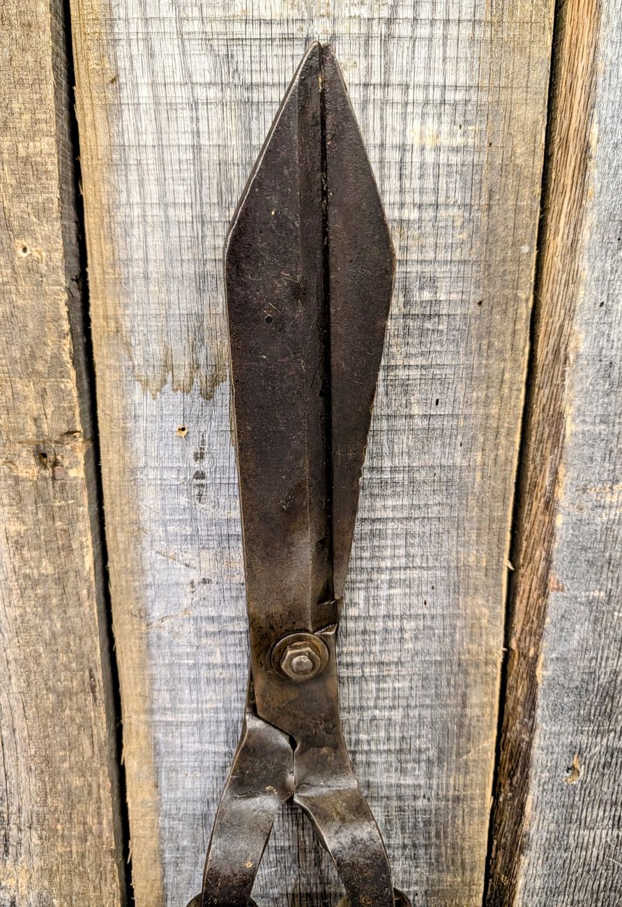 Belknap Inc Forged Steel 9.5 Inch Hedge Shears with Wooden Repair Handles