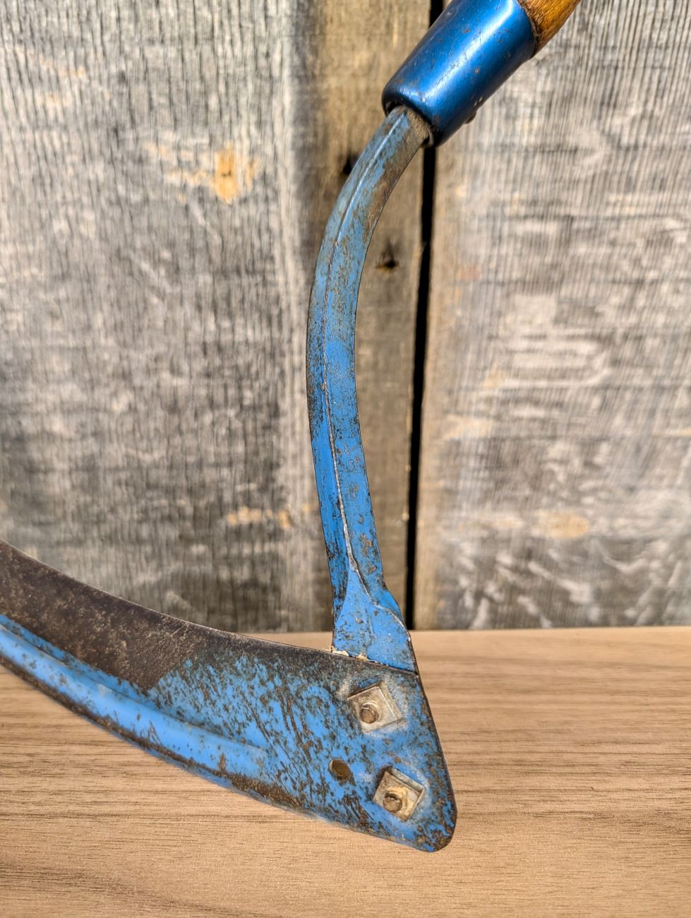 Vintage Belknap Blue Grass W06 BG10 Hand Sickle Grass Hook