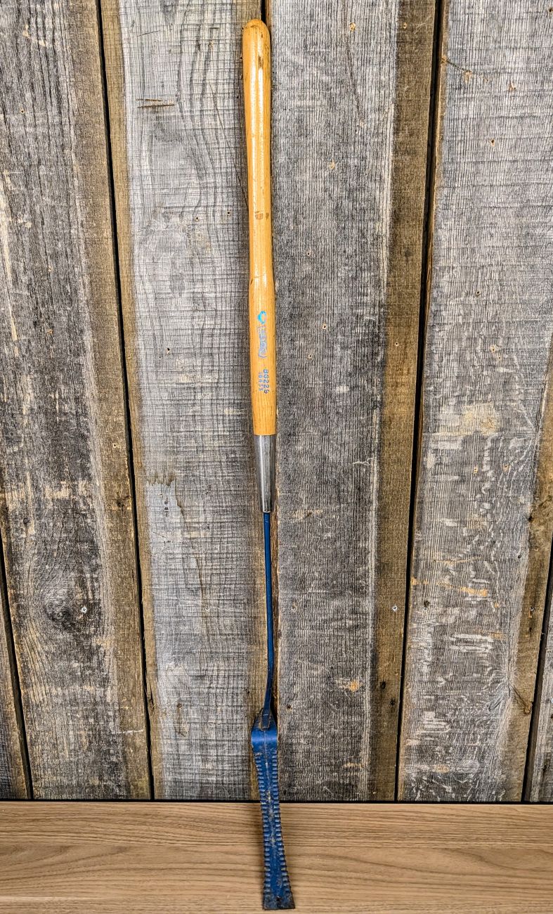 Vintage Blue Grass BG229 Serrated Grass Whip Weed Cutter