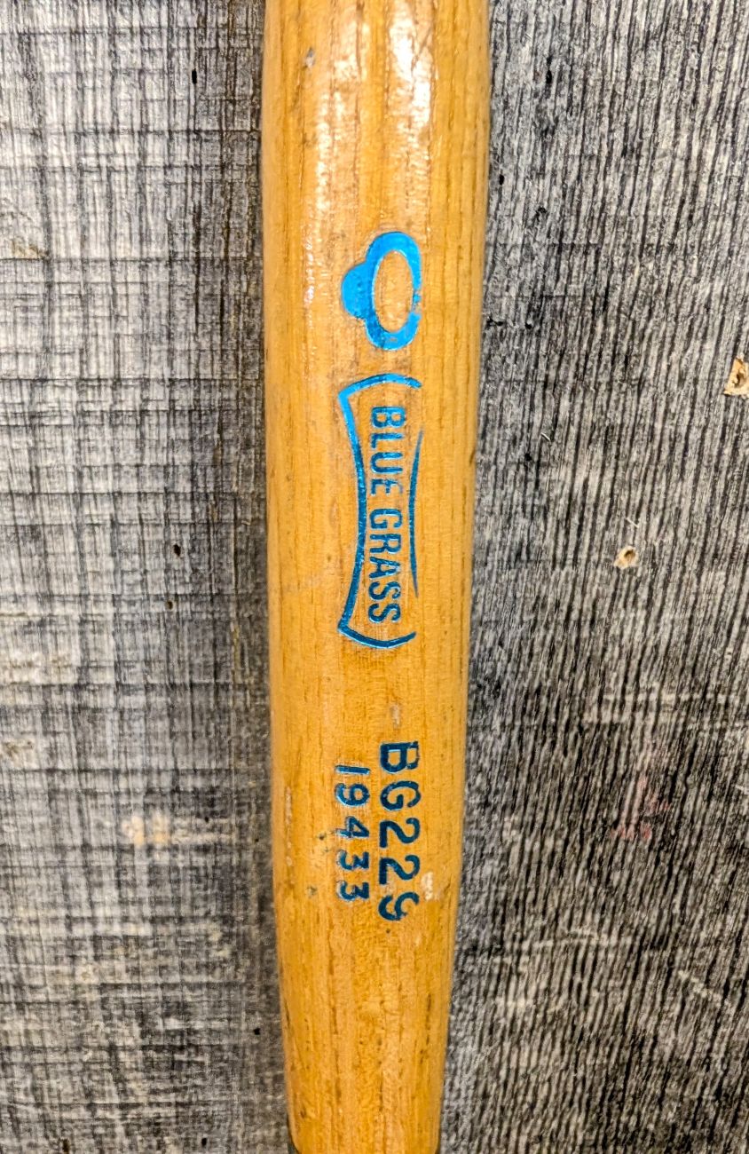 Vintage Blue Grass BG229 Serrated Grass Whip Weed Cutter