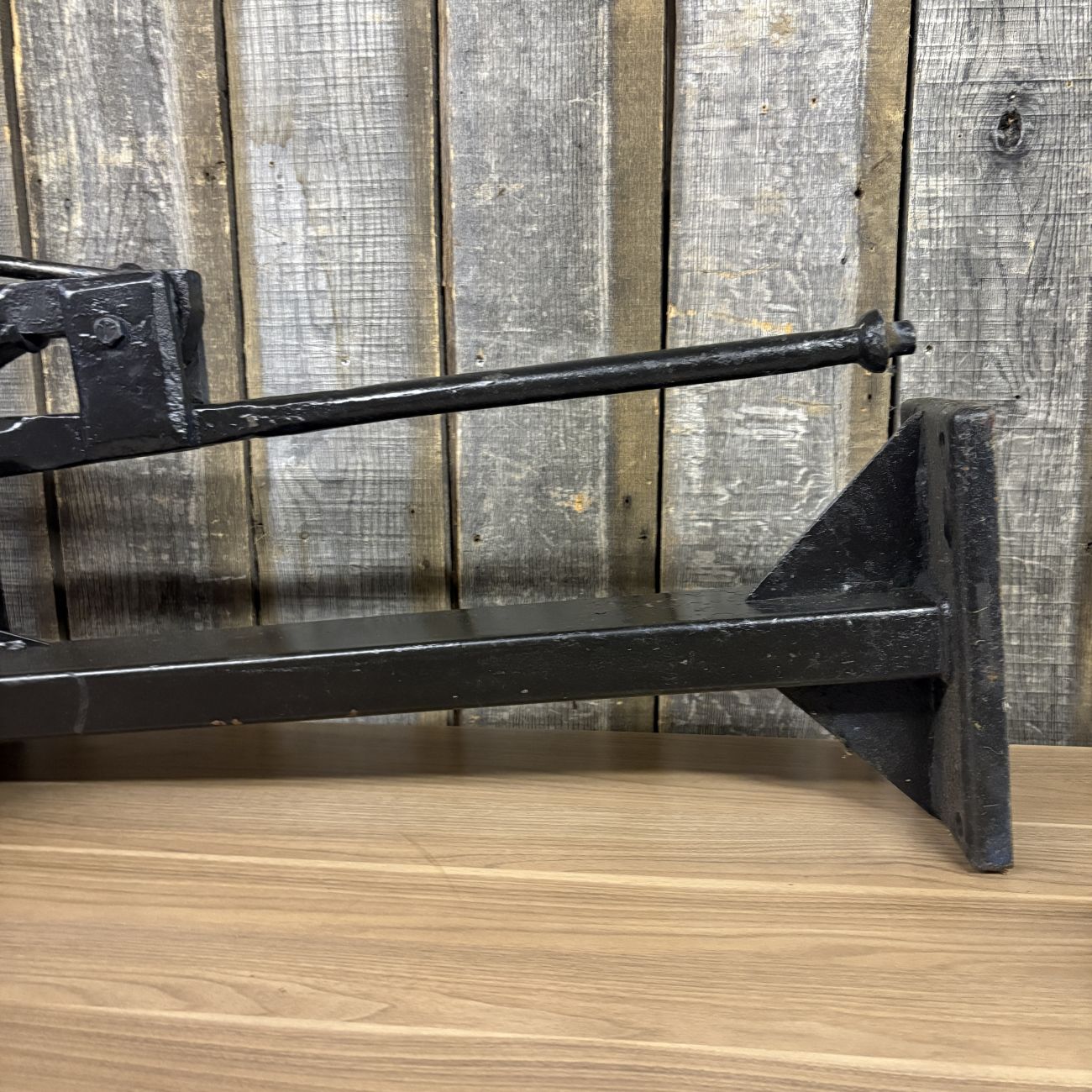 Antique Blacksmith Post Leg Vise on Pedestal Floor Stand