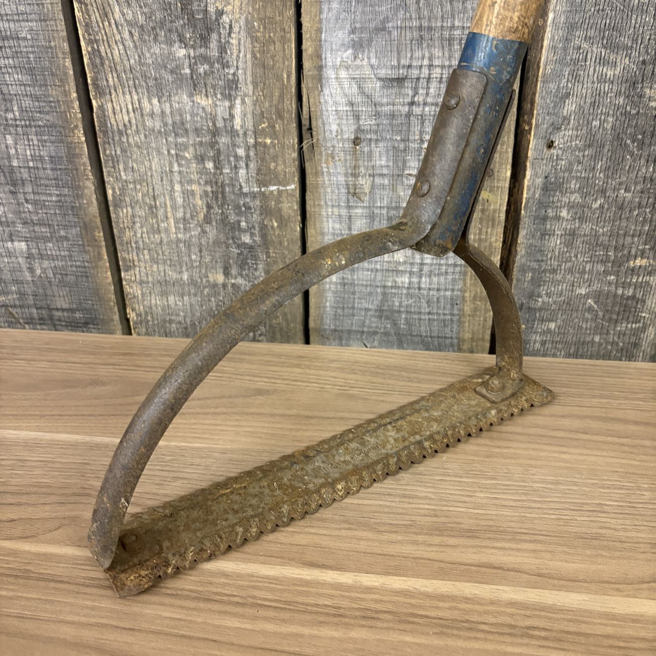 Belknap Blue Grass BG7 Vintage Serrated Weed Cutter Swing Blade