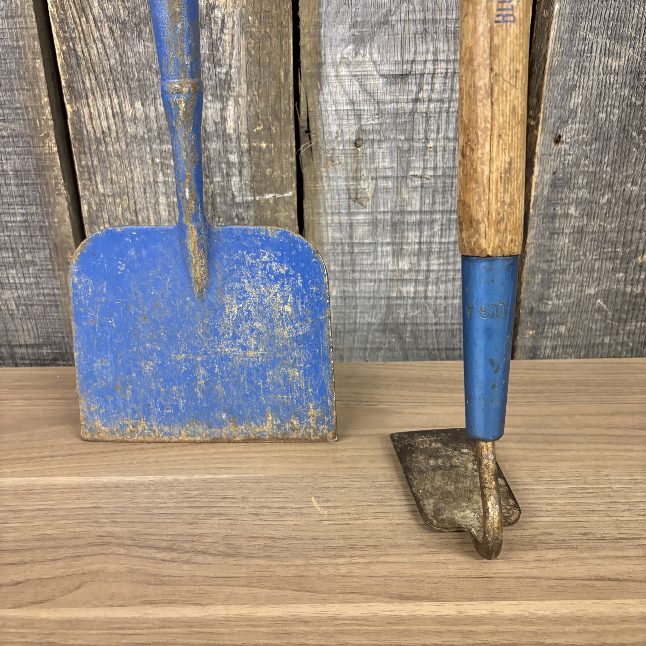 A Pair of Vintage Belknap Blue Grass Long-Handled Garden Tools