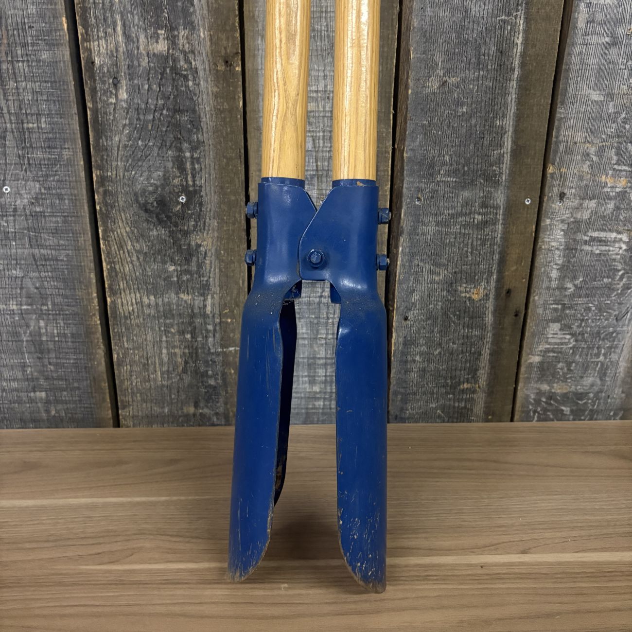 Blue Grass Model BG10PHD Hardwood Handle Post Hole Digger