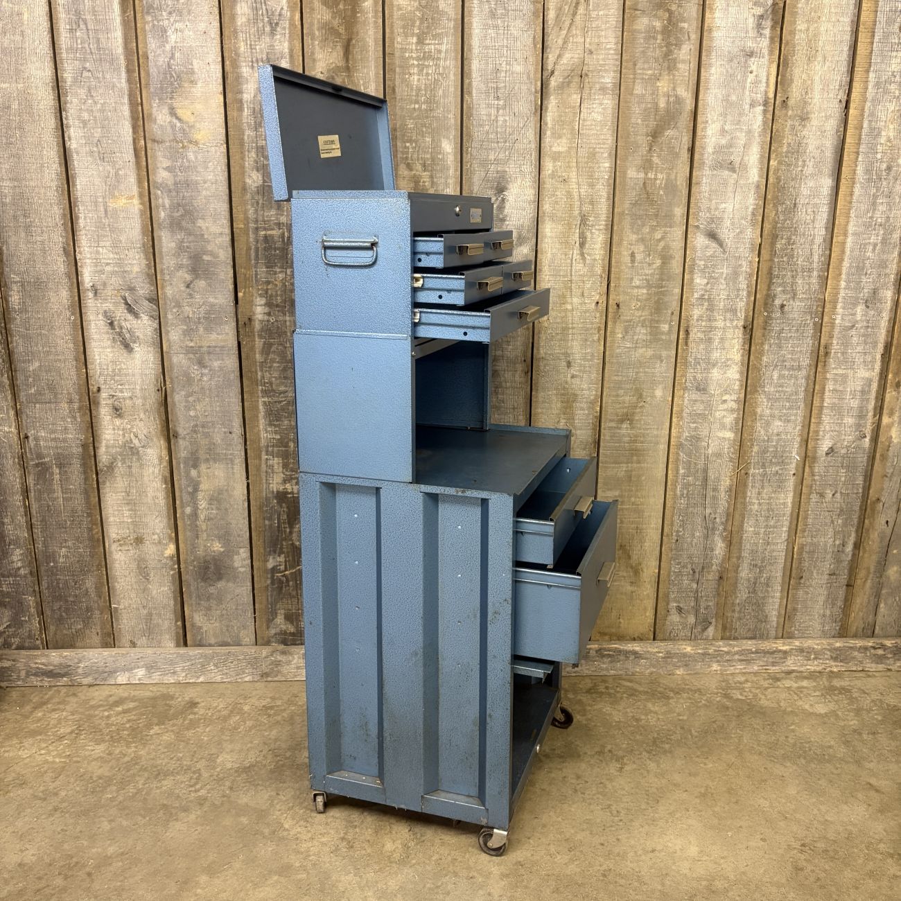 Blue Grass Model 2591 Vintage Three Piece Industrial Rolling Tool Chest Workstation
