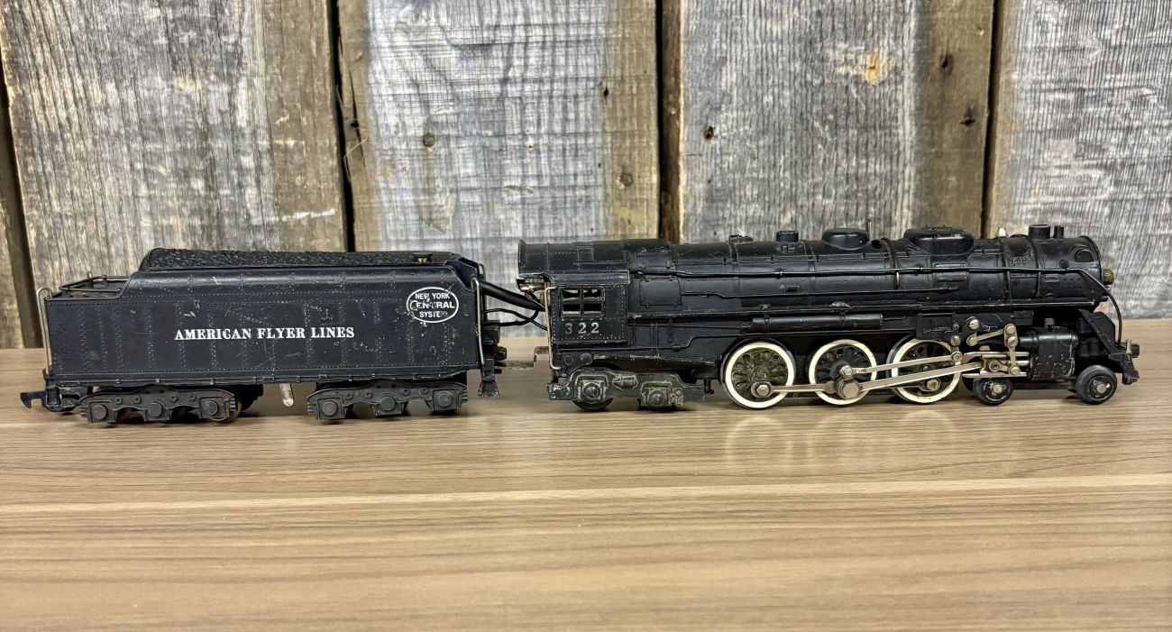 American Flyer 322 New York Central Hudson Locomotive and Tender