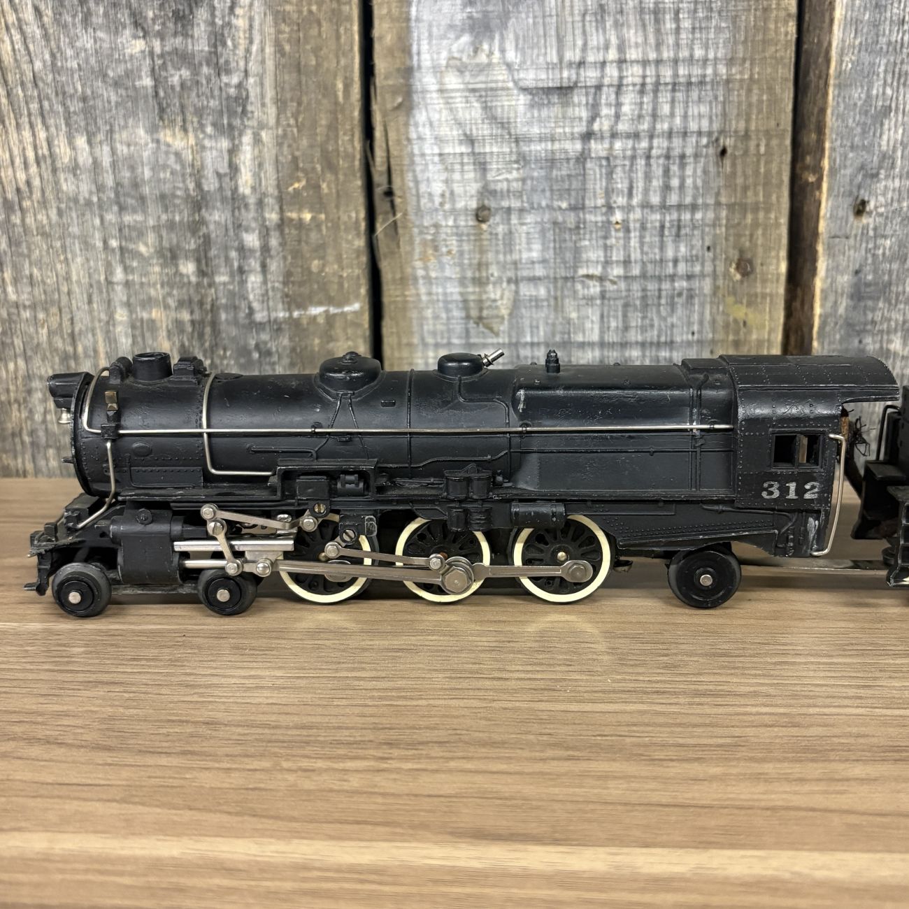 American Flyer S-Gauge 312 Pennsylvania Railroad 4-6-2 K5 Pacific Steam Locomotive and Tender