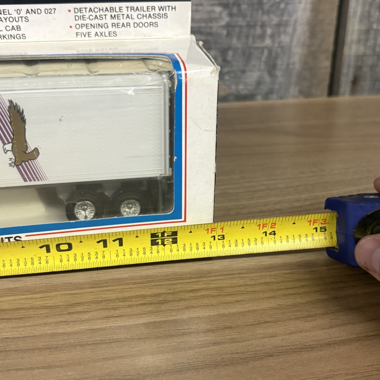 Lionel 6-12783 Tractor and Monon Trailer Set