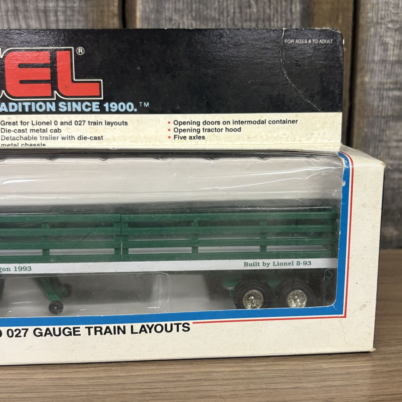 Lionel Weyerhaeuser Tractor and Trailer Set Model 6-52021 T.T.O.S. 1993 Convention
