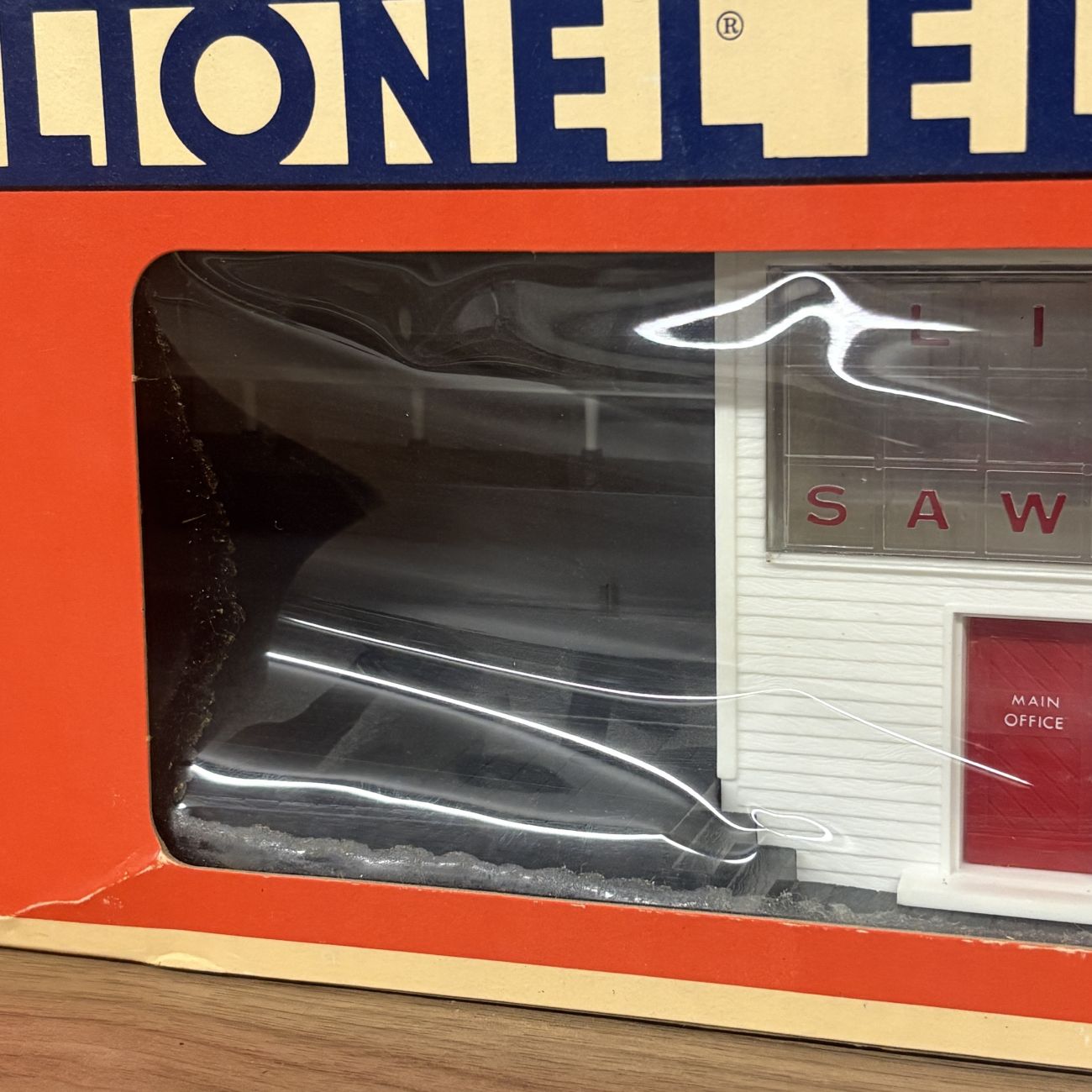 Lionel 6-2301 O Gauge Operating Sawmill with Original Box