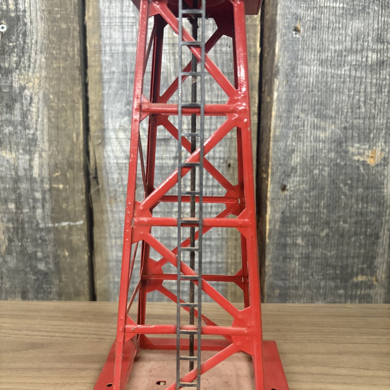Lionel No. 494 Rotary Beacon Tower