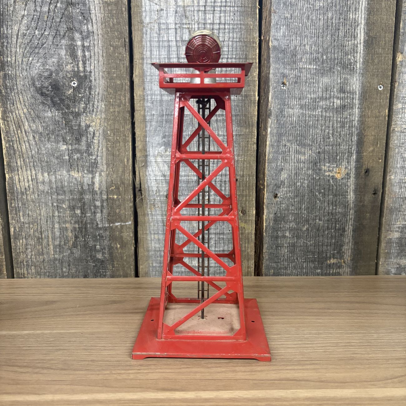 Lionel No. 494 Rotary Beacon Tower
