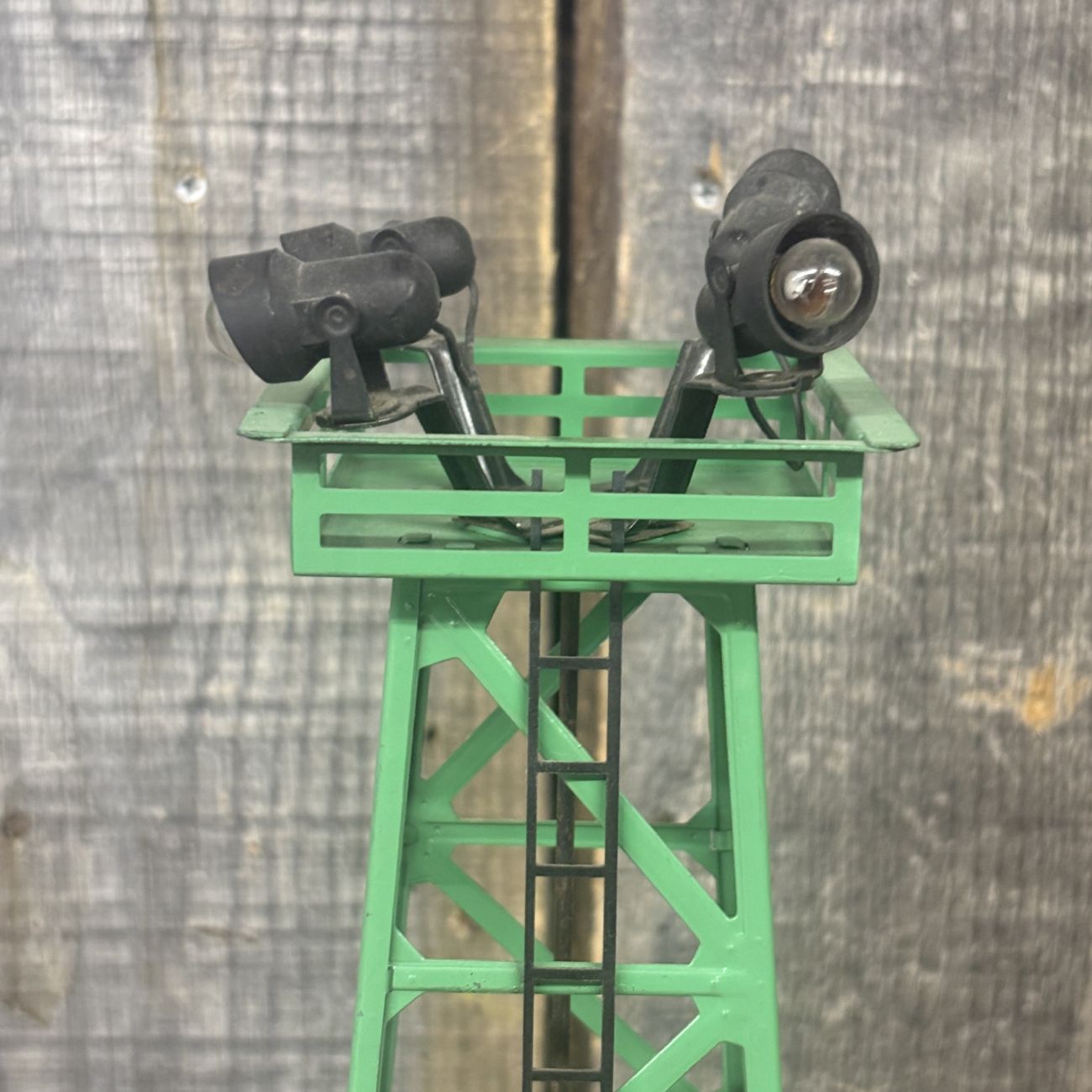 Lionel No. 395 Postwar Floodlight Tower