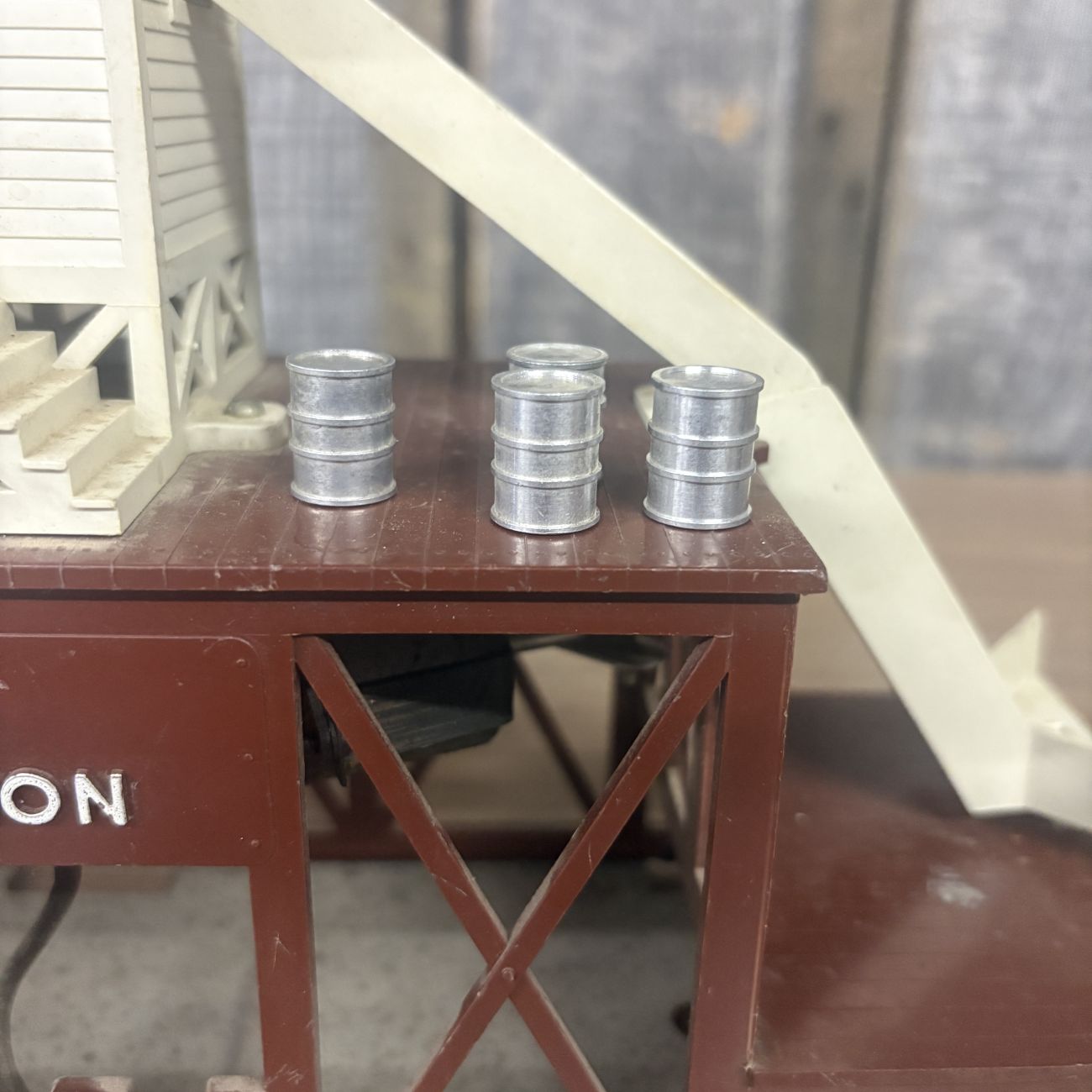 Lionel No. 352 Postwar O-Gauge Icing Station