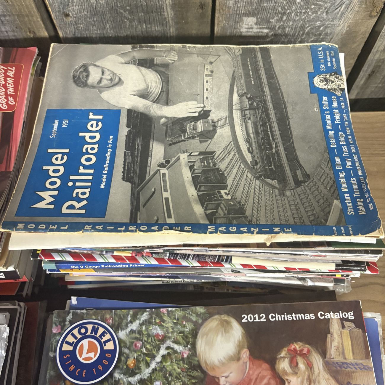 Lionel Model Train Catalogs, Periodicals & Reference Books, 1951-2018