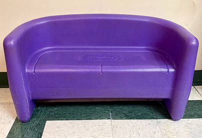 Little Tikes Purple Molded Plastic Child Sized Loveseat. A Little Tikes child sized loveseat 