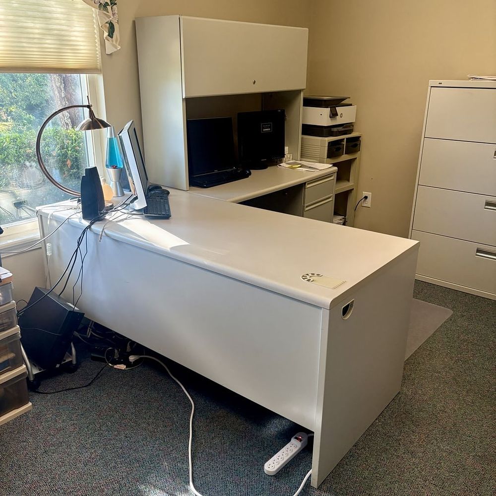 Lot 445: L-Shaped Steel and Laminate Professional Office Desk with Overhead Hutch