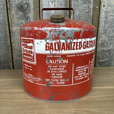 Blue Grass Hardware Belknap Inc. 5 Gallon Galvanized Steel Gasoline Can. A vintage galvanized 