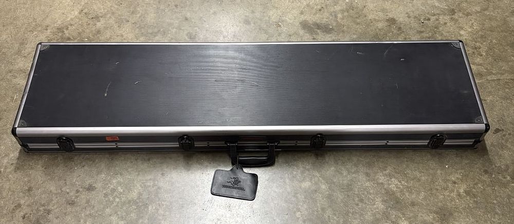 Lot 261: Winchester Locking Single Rifle Hard Case