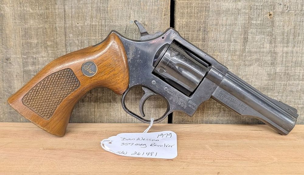 Lot 273: Dan Wesson Arms Model 15-2 .357 Magnum Double-Action Revolver