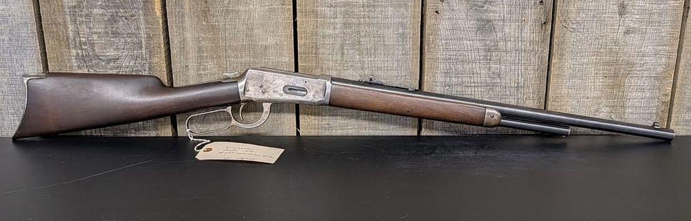 Lot 287: Winchester Model 1894 Lever Action Rifle in .30 WCF