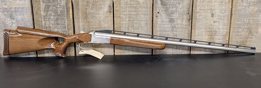 Lot 293: Browning BT-100 Stainless 12-Gauge Single-Barrel Trap Shotgun with Case and Accessories