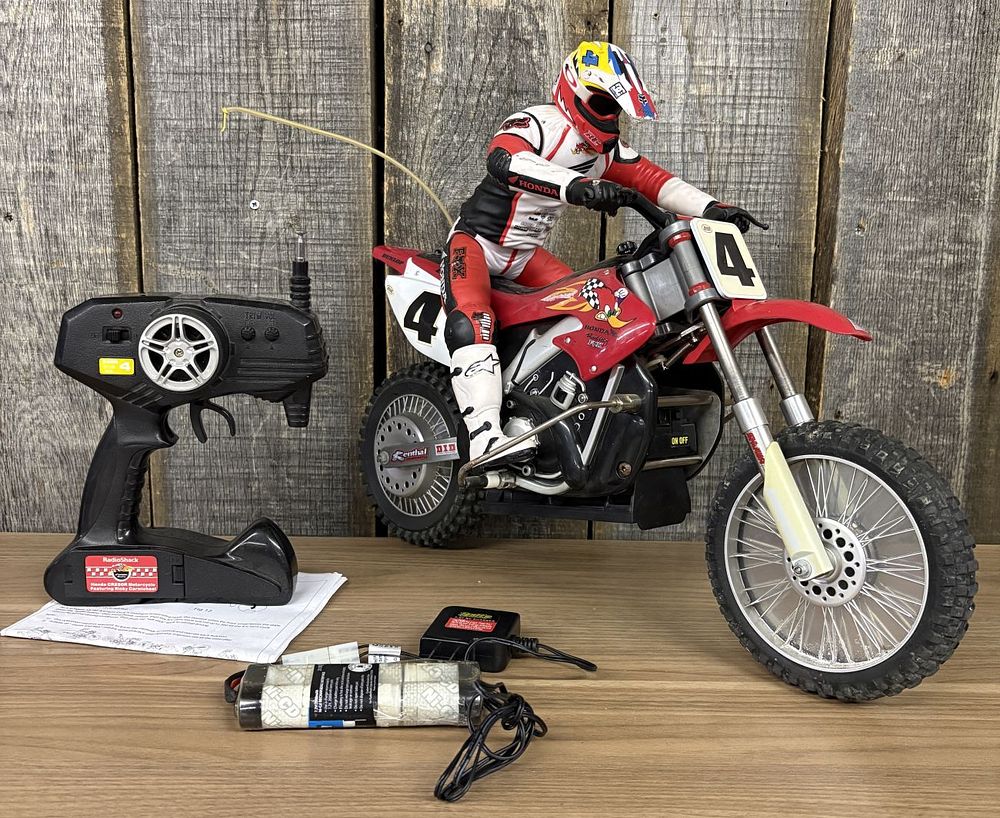 Lot 310: RadioShack Honda CR250R Remote Controlled Motorcycle Featuring Ricky Carmichael