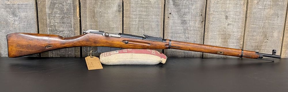 Lot 419: Russian Mosin-Nagant Model 1891/30 Bolt-Action Rifle
