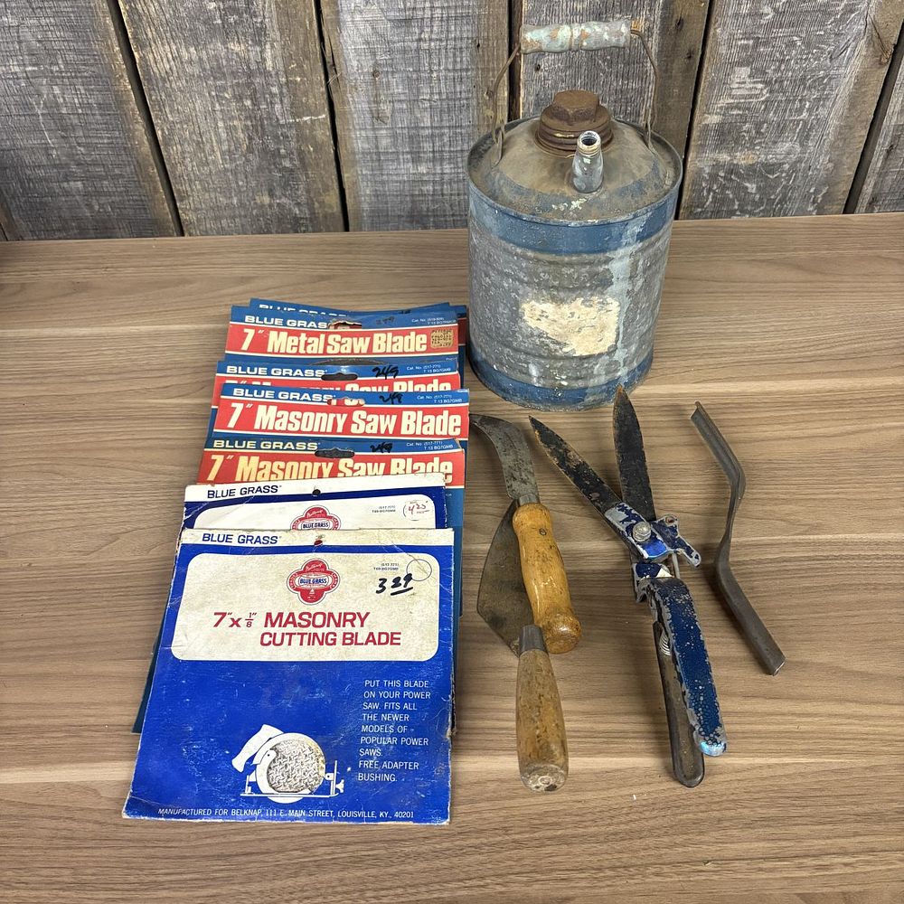 Lot 447: A Group of Vintage Belknap Blue Grass and John Primble Hardware and Garden Tools