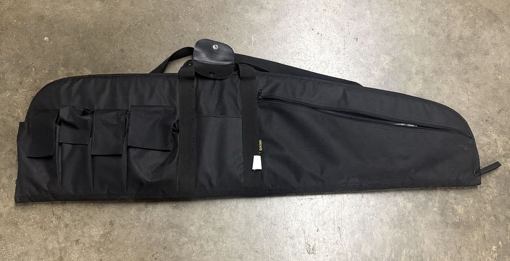 Lot 519: Allen Black Nylon 42-Inch Padded Long Gun Case