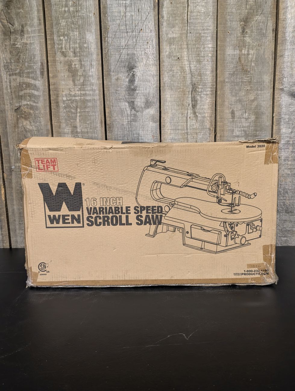 Lot 721: WEN Model 3920 16-Inch Variable Speed Scroll Saw