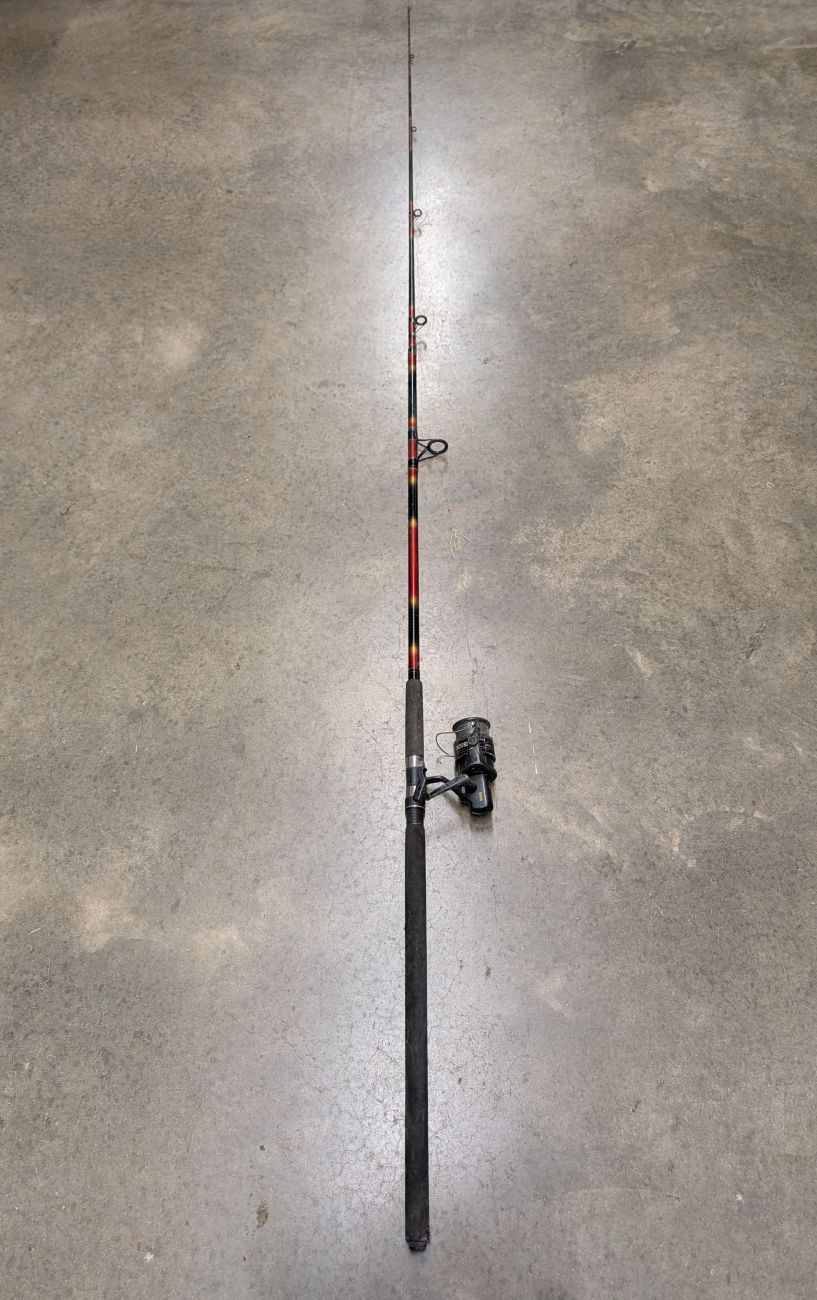 Lot 736: Abu Garcia Two Piece Surf Fishing Rod and Reel Combo