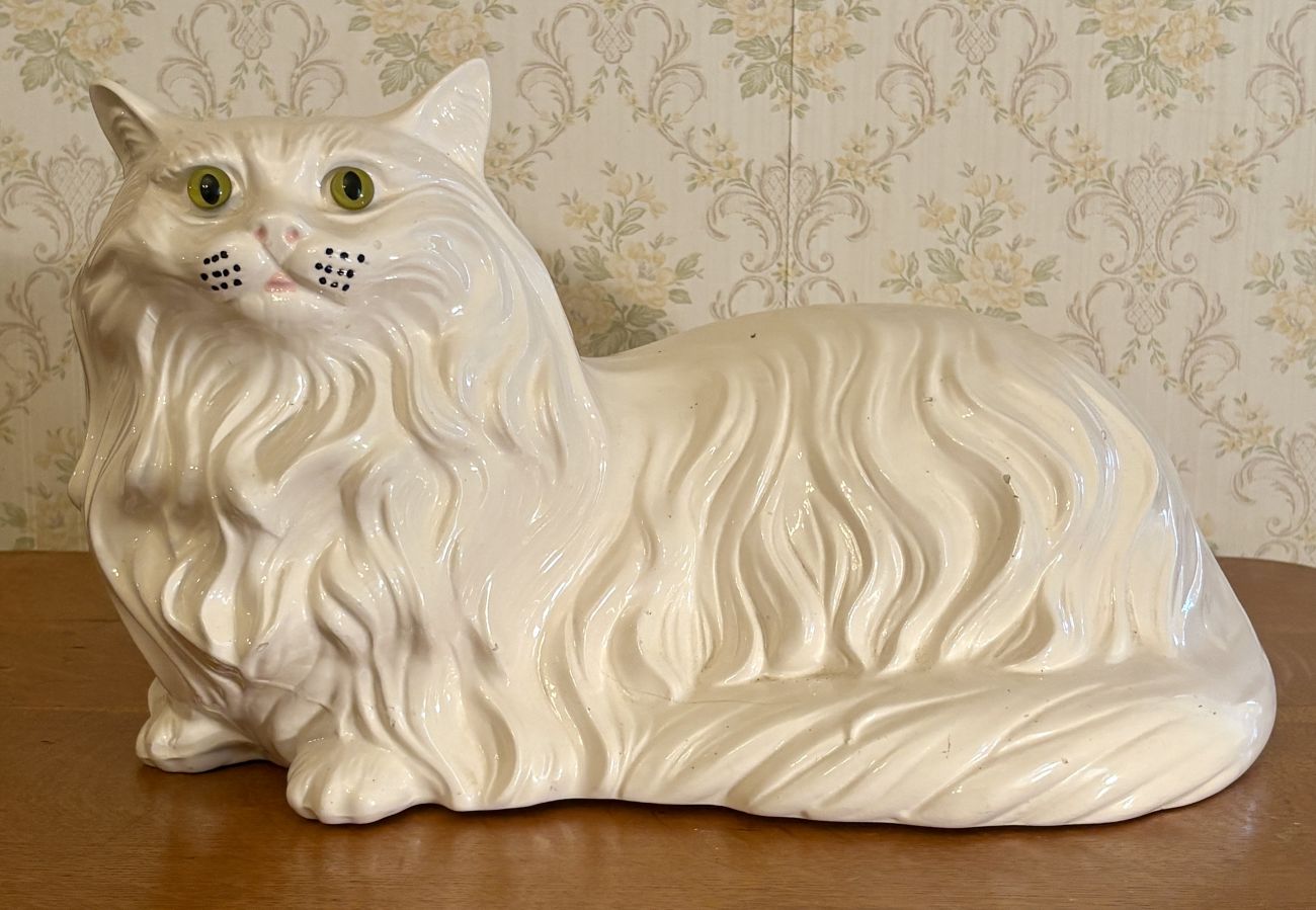 Large Mid Century Glazed Ceramic Long Haired Persian Cat Figurine Dated 1975