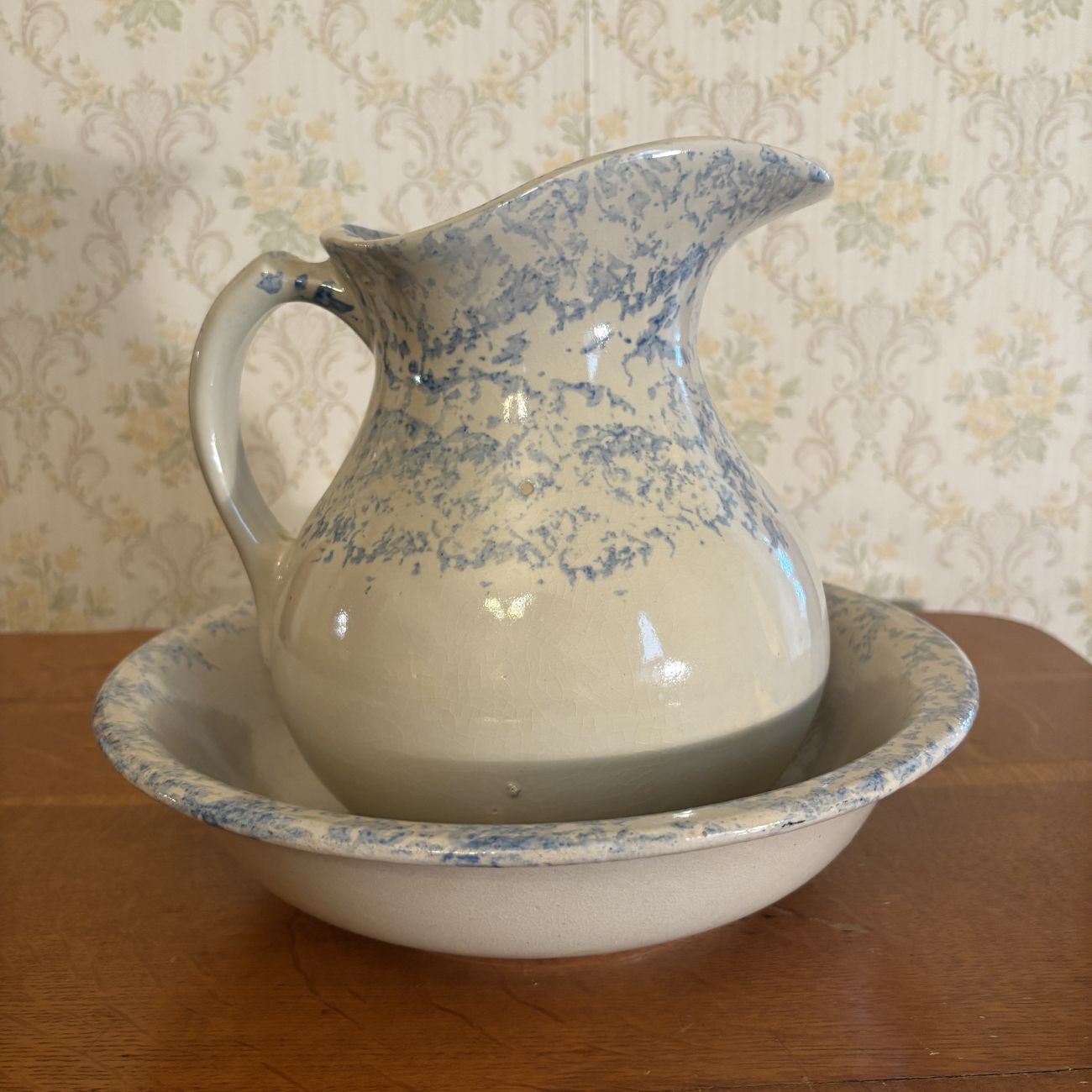 An American Spongeware Earthenware Wash Pitcher and Basin Set