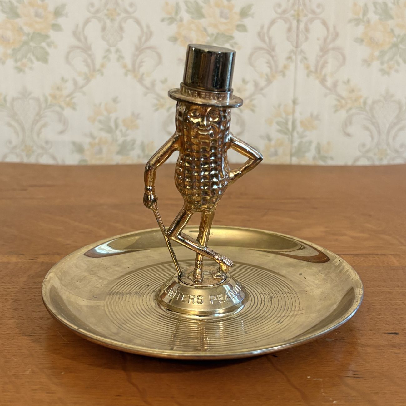 Planters Peanuts Mr. Peanut Gold-Tone Metal Figural Nut Dish