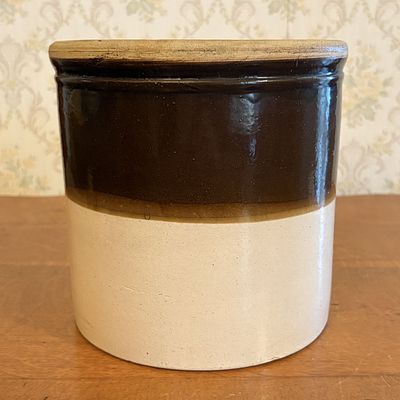 Two-Tone Glazed Stoneware Utility Crock. A cylindrical, straight-sided stoneware utility crock 