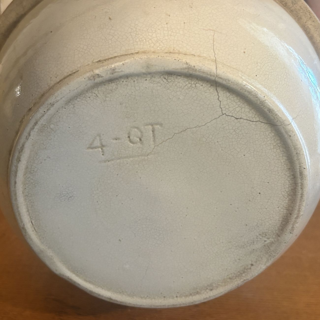American Stoneware 4-Quart Mixing Bowl with Banded Rim