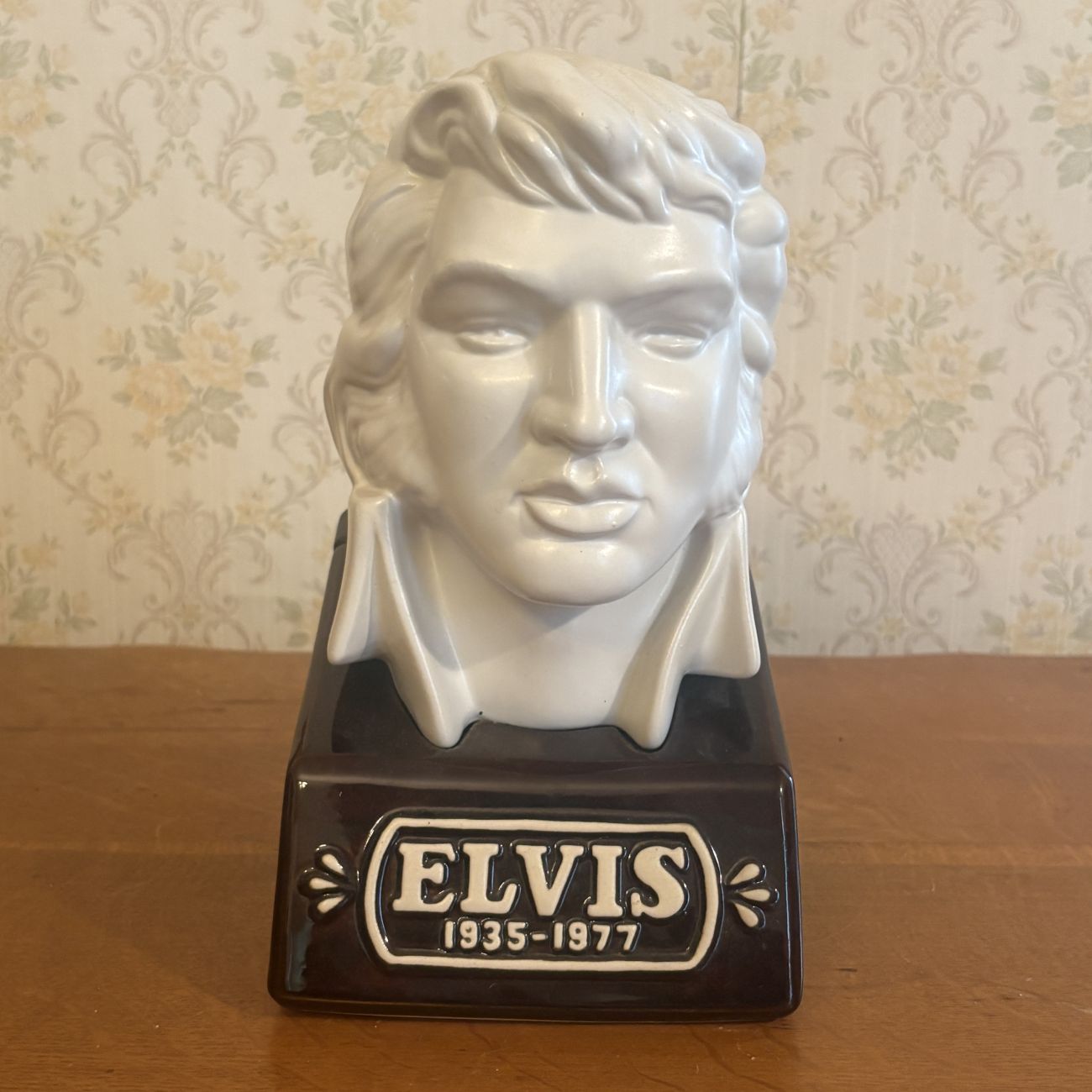 Elvis Presley Commemorative Ceramic Whiskey Decanter 1935-1977