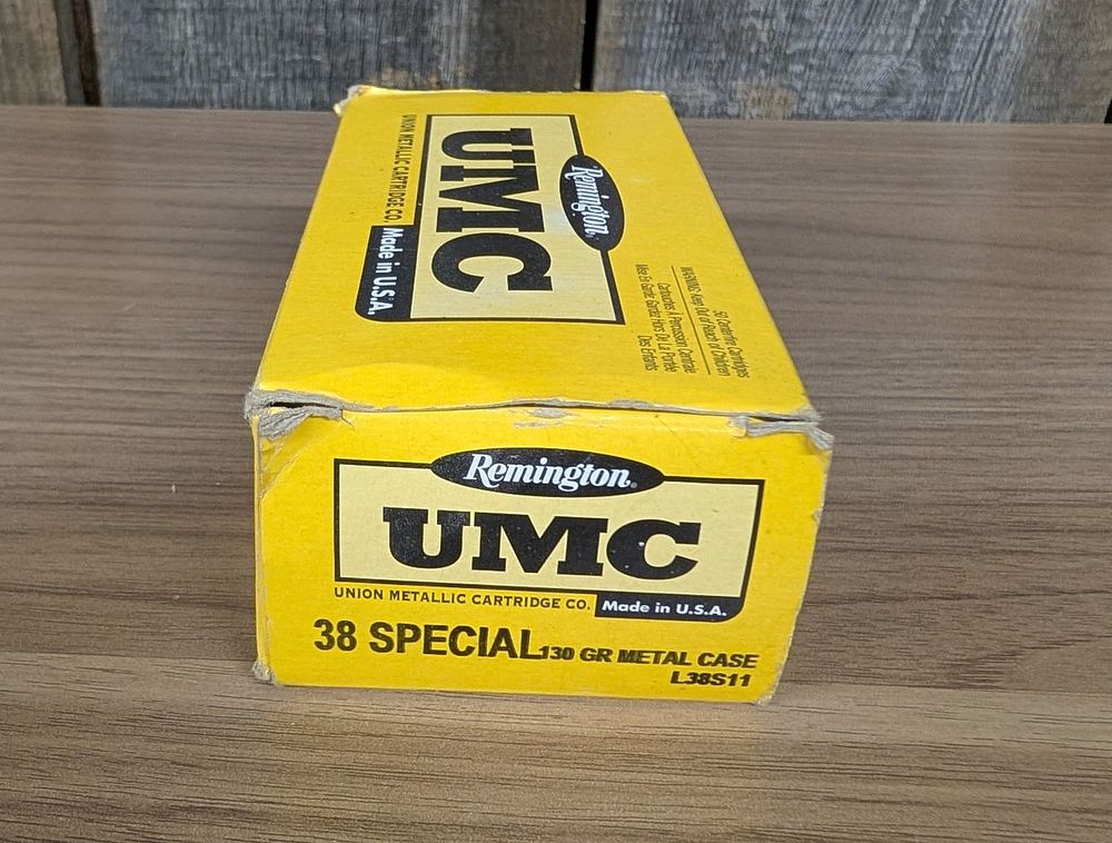 Lot 185: A Lot of 50 Remington UMC .38 Special Centerfire Ammunition Cartridges